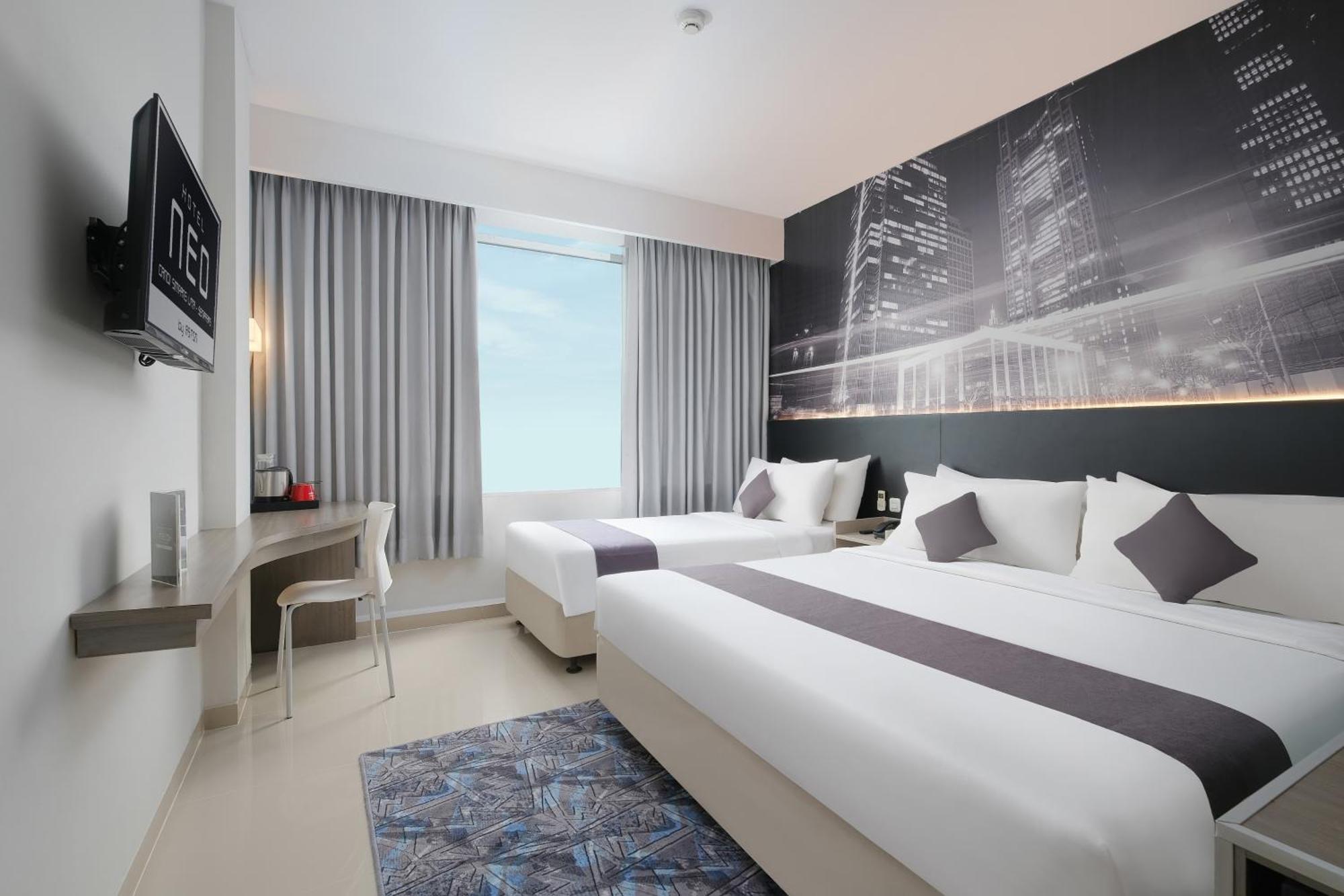 Hotel Neo Candi Simpang Lima - Semarang By Aston Exteriör bild